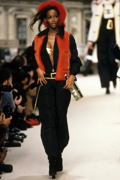 Look 52